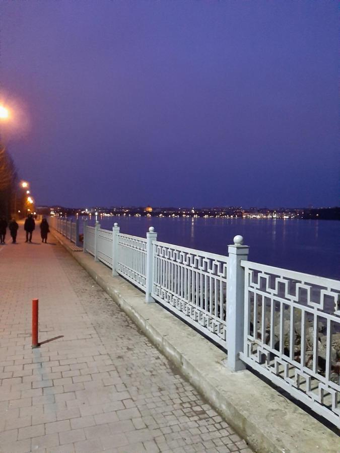 טרנופיל Стильна Квартира-Студія В Центрі Міста На Набережній מראה חיצוני תמונה